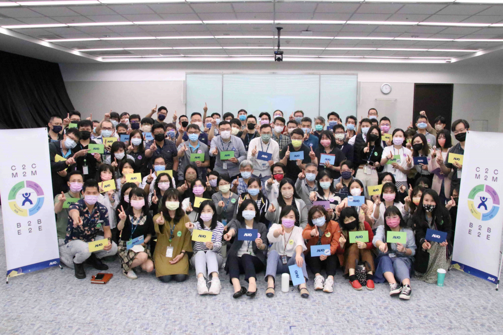 友達提供全球及集團輪調機會，支持同仁持續進修學習，致力為專業人才打造友善多元的職場環境